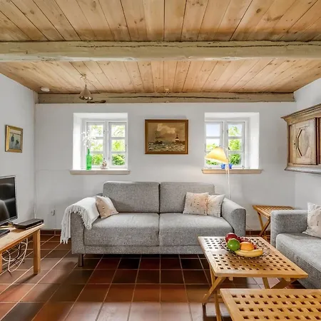 Сasa de vacaciones Claus - 1-5km To The Fjord By Interhome